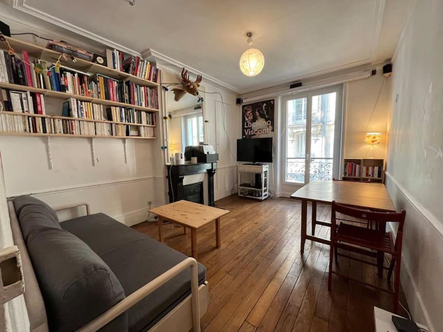 Apartment Near Montmartre Париж Экстерьер фото